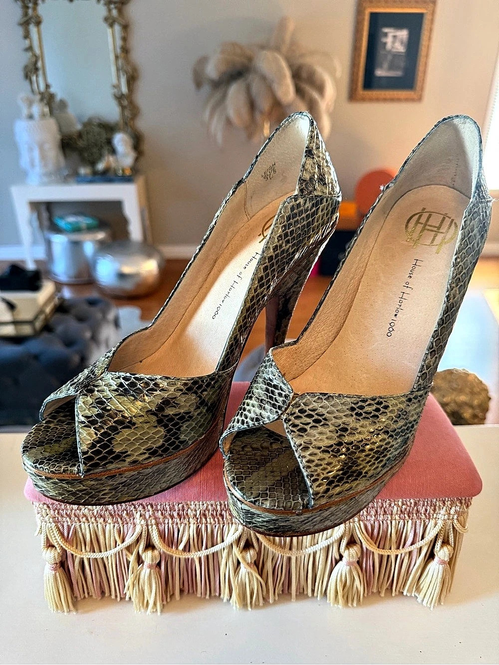 House of Harlow 1960 Leigh Snake Print Platform Heels US 7.5